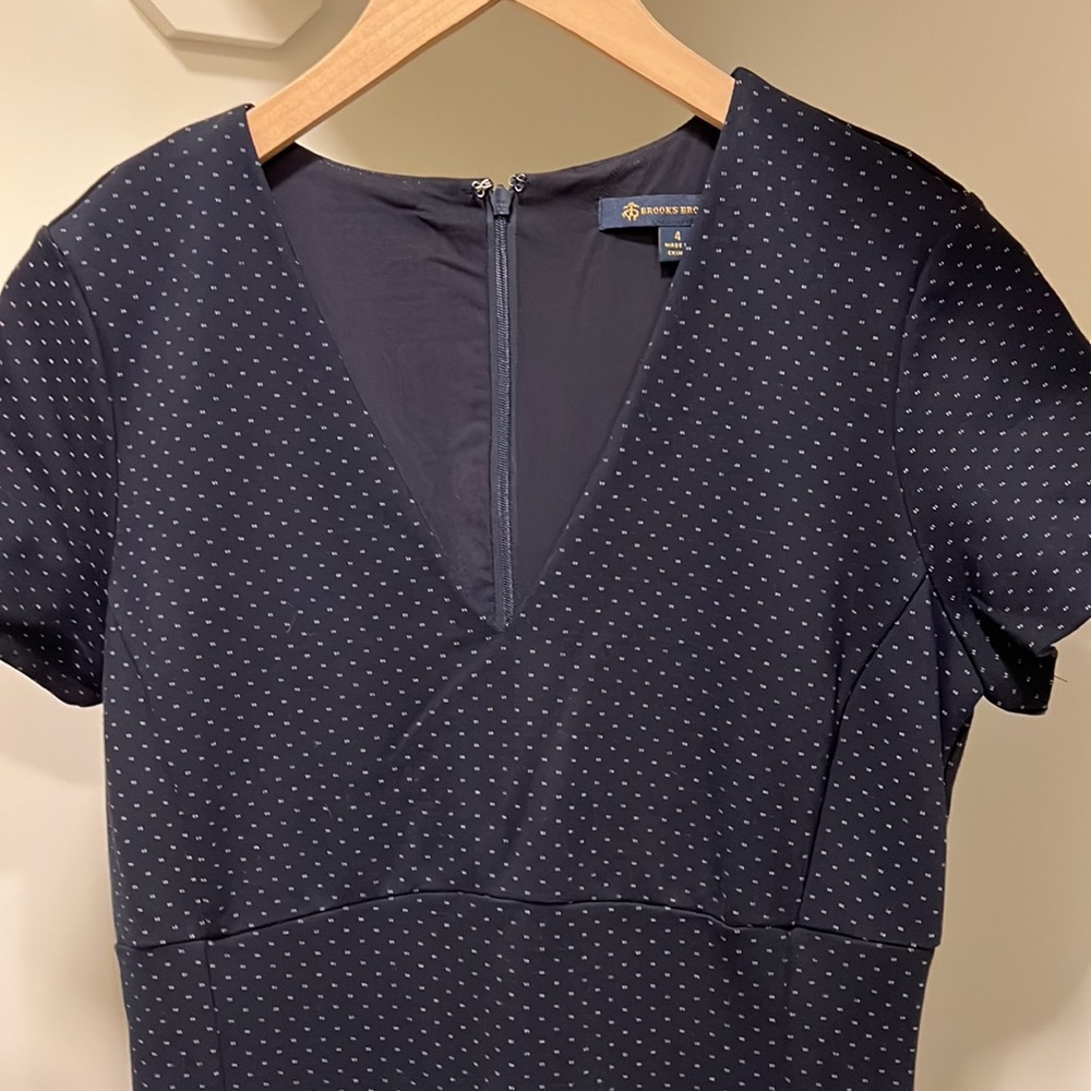 Brooks Brothers Sz 4